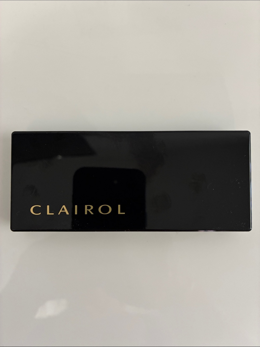 NWOB-Clairol Root Touch Up Powder